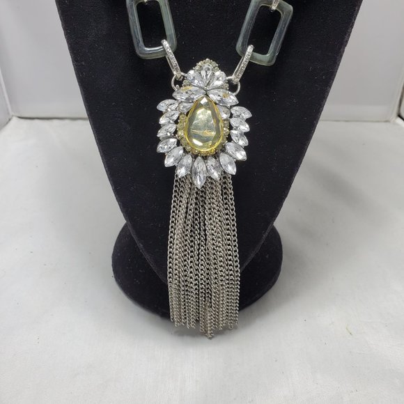 Bijou long silver link necklace with medallion & rhinestones & fringes - Picture 2 of 7